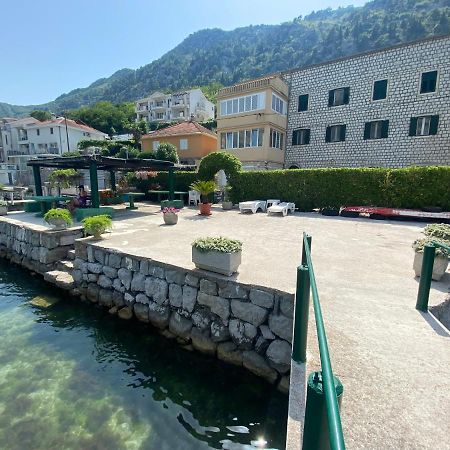 Muo 33 Apartments Kotor Luaran gambar