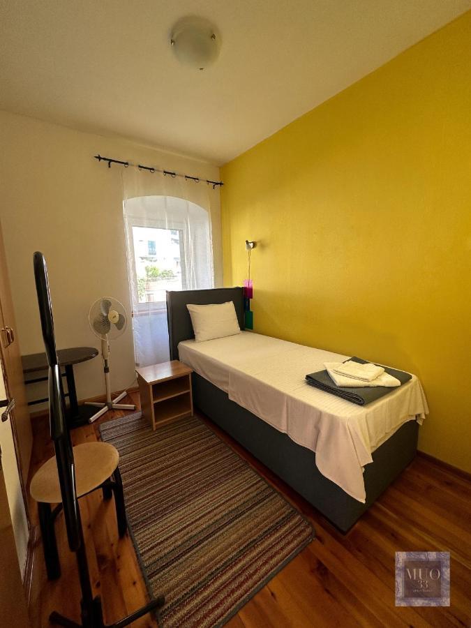 Muo 33 Apartments Kotor Luaran gambar