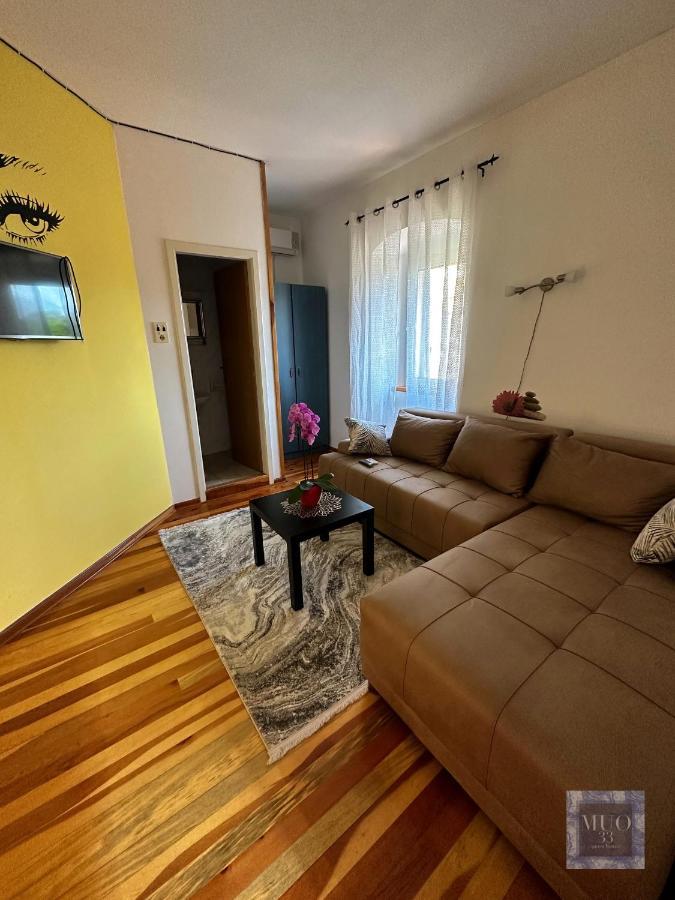 Muo 33 Apartments Kotor Luaran gambar